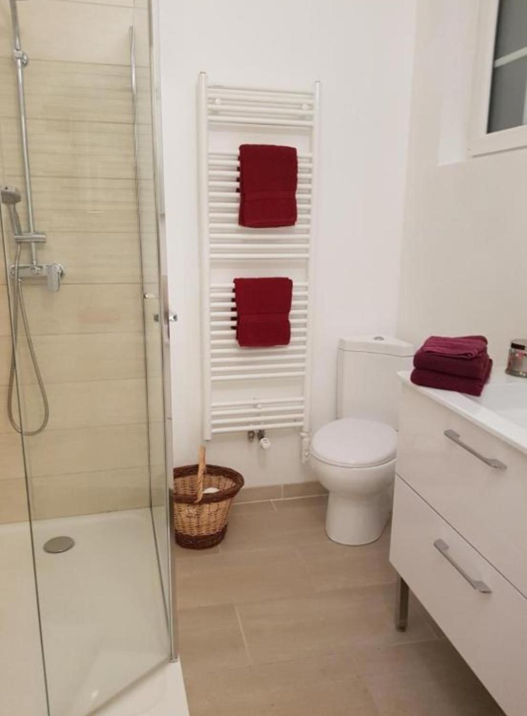 Bed and Breakfast La longere Des Glycines Egligny Exterior foto